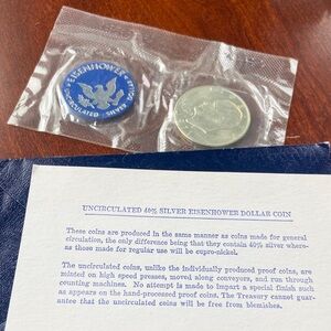 1971 Silver Eisenhower Uncirculated 40% Silver Dollar Coin with Blue Token